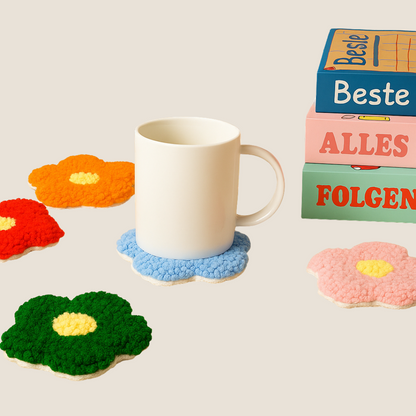 Bunte Blumen-Untersetzer aus Punch Needle Wolle – kreative DIY Tassenuntersetzer in Blumenform, ideal für dein Zuhause, schützt Oberflächen stilvoll und verleiht deinem Tisch einen verspielten, handgemachten Look. Perfekt als Geschenk oder Deko-Highlight für Handarbeitsfans.







